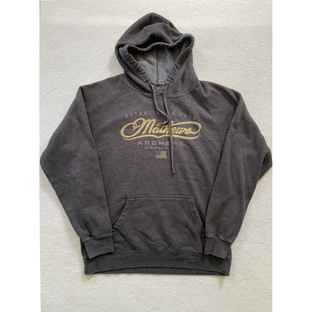 Mathews Archery Mens Medium Hoodie Charcoal Gray Raglan Sweatshirt Bowhunting
